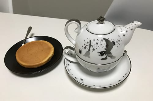 【姫路】結婚相談所 ロビンソン・パートナーズ【神戸】ブログ画像_ミッキーのパンケーキ_ミッキーのティーカップ_ティーポット